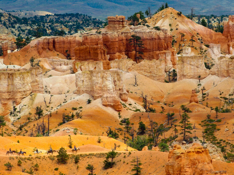 13 Southern Utah Hikes That Will Blow Your Mind