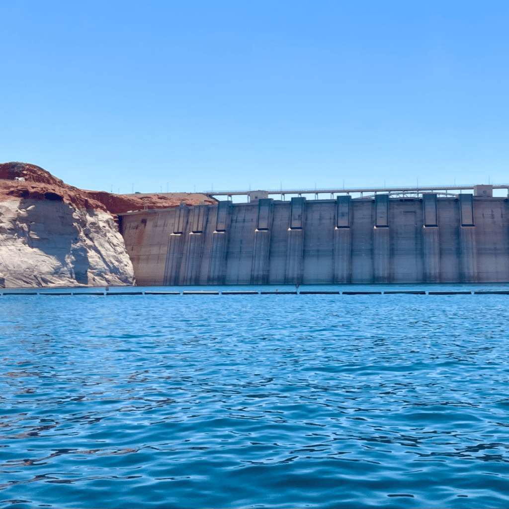 things to do in Page Arizona - Glen Canyon Dam