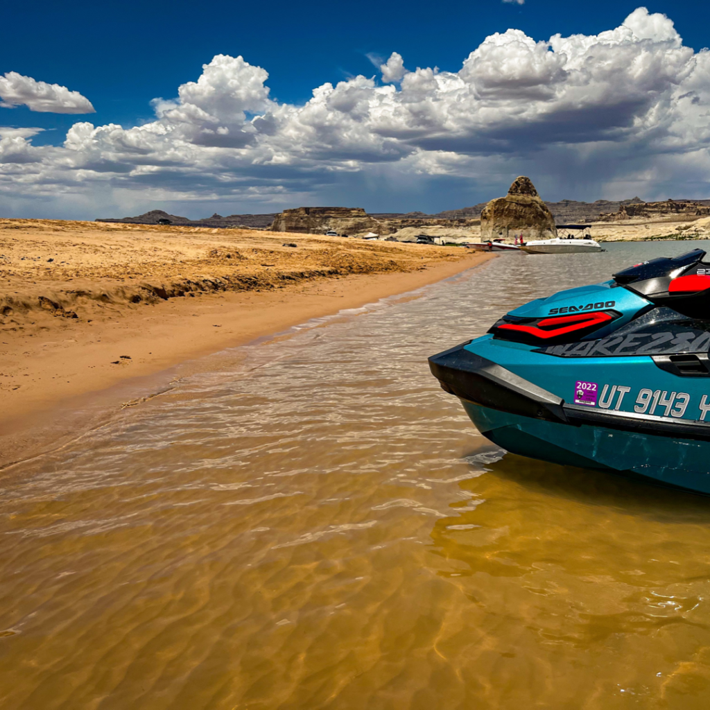 things to do in Page Arizona - Lone Rock Beach