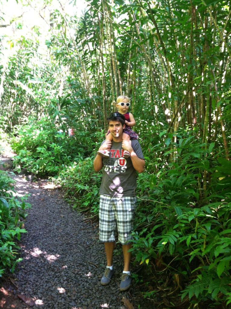 things to do on Oahu with kids - Manoa Falls hike